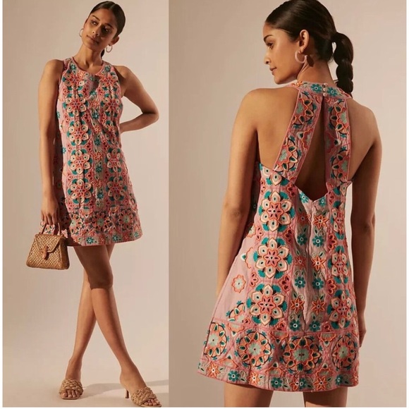 Anthropologie Embroidered &
Appliqued Shift Dress Sleeveless Pink
Size 12 - Picture 2 of 10